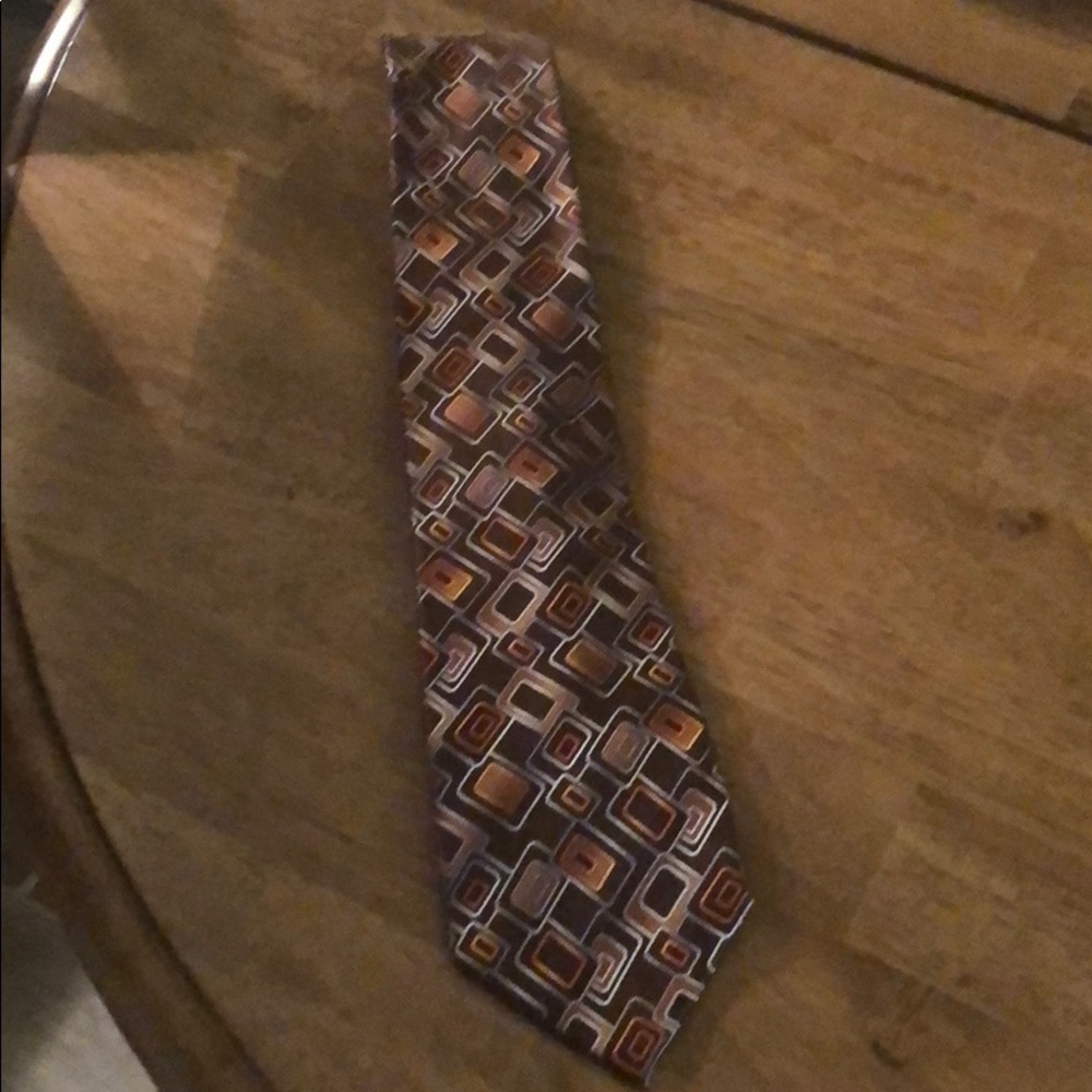 Liz Claiborne Concepts Men’s Tie